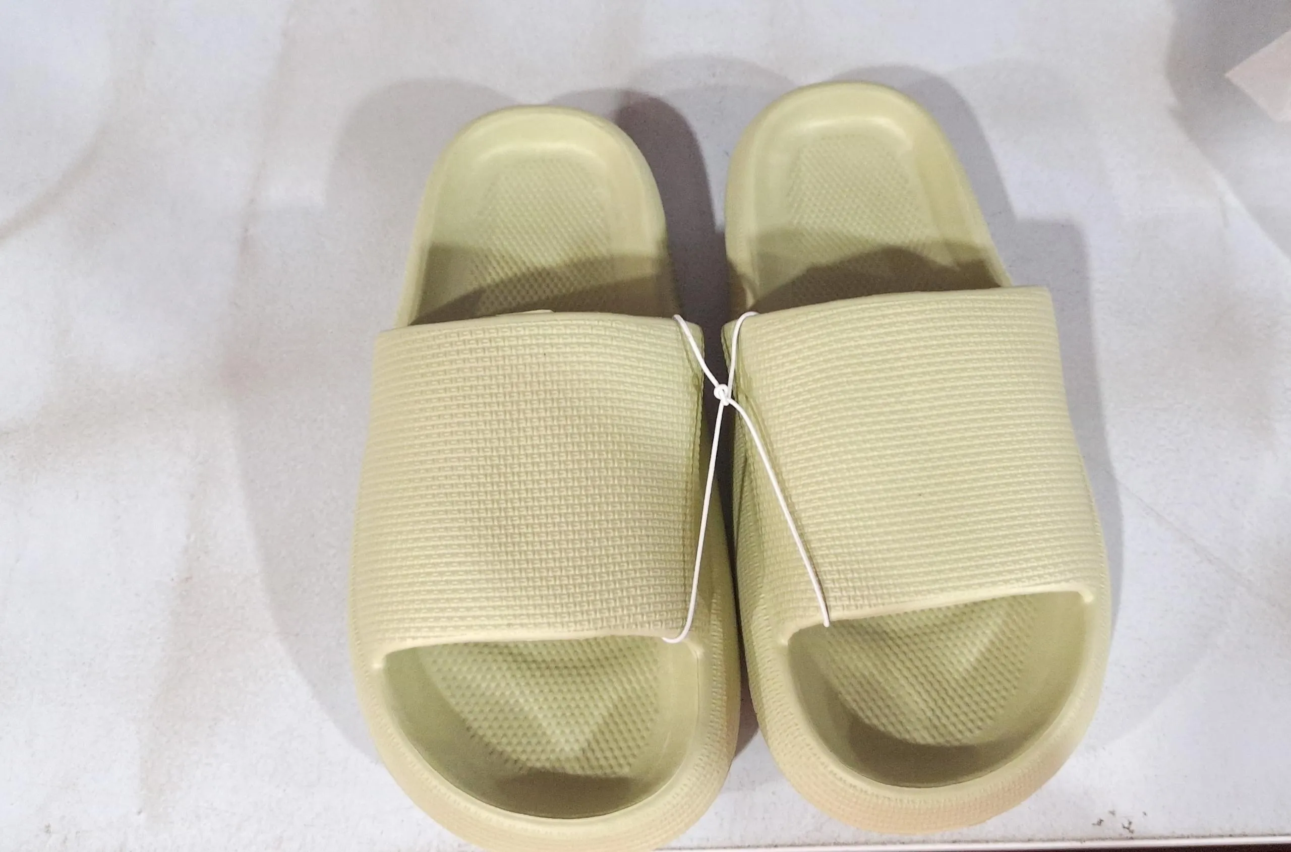 Comfortable Unisex EVA Toe Slippers