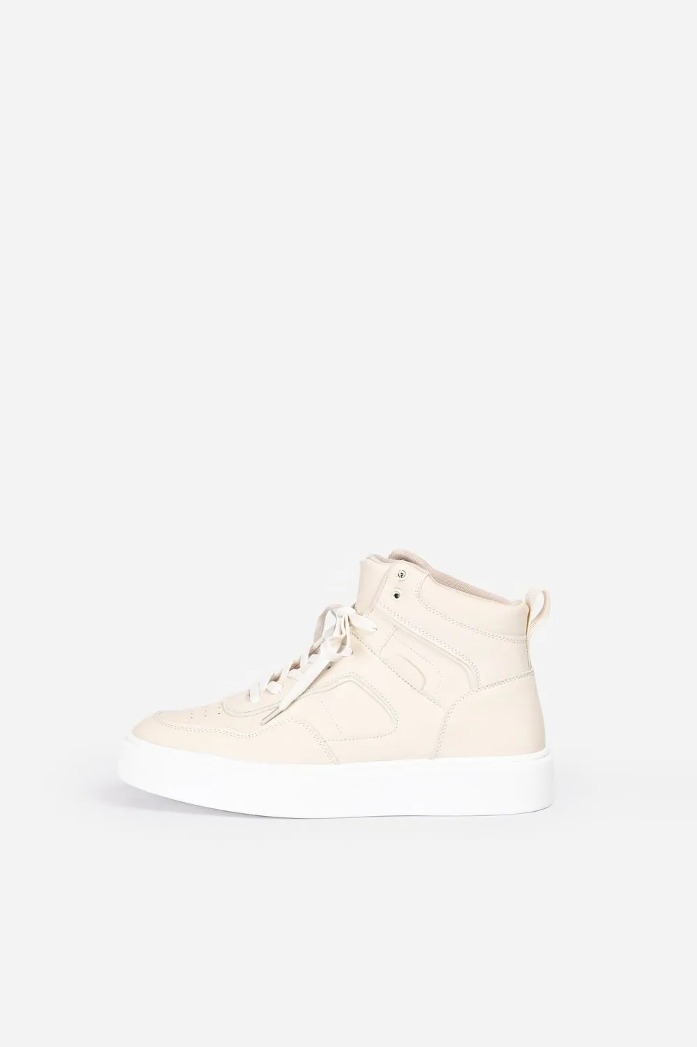 HIGH-TOP SNEAKERS