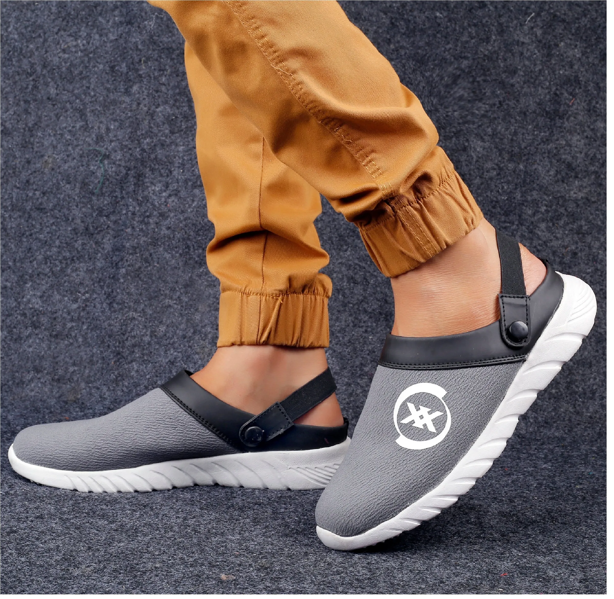 Men's Stylish And Casual Sporty Slippers